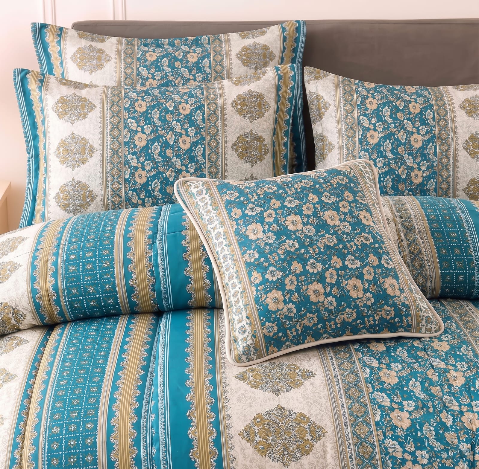 7Pcs Comforter Set King Size Design KCC 635