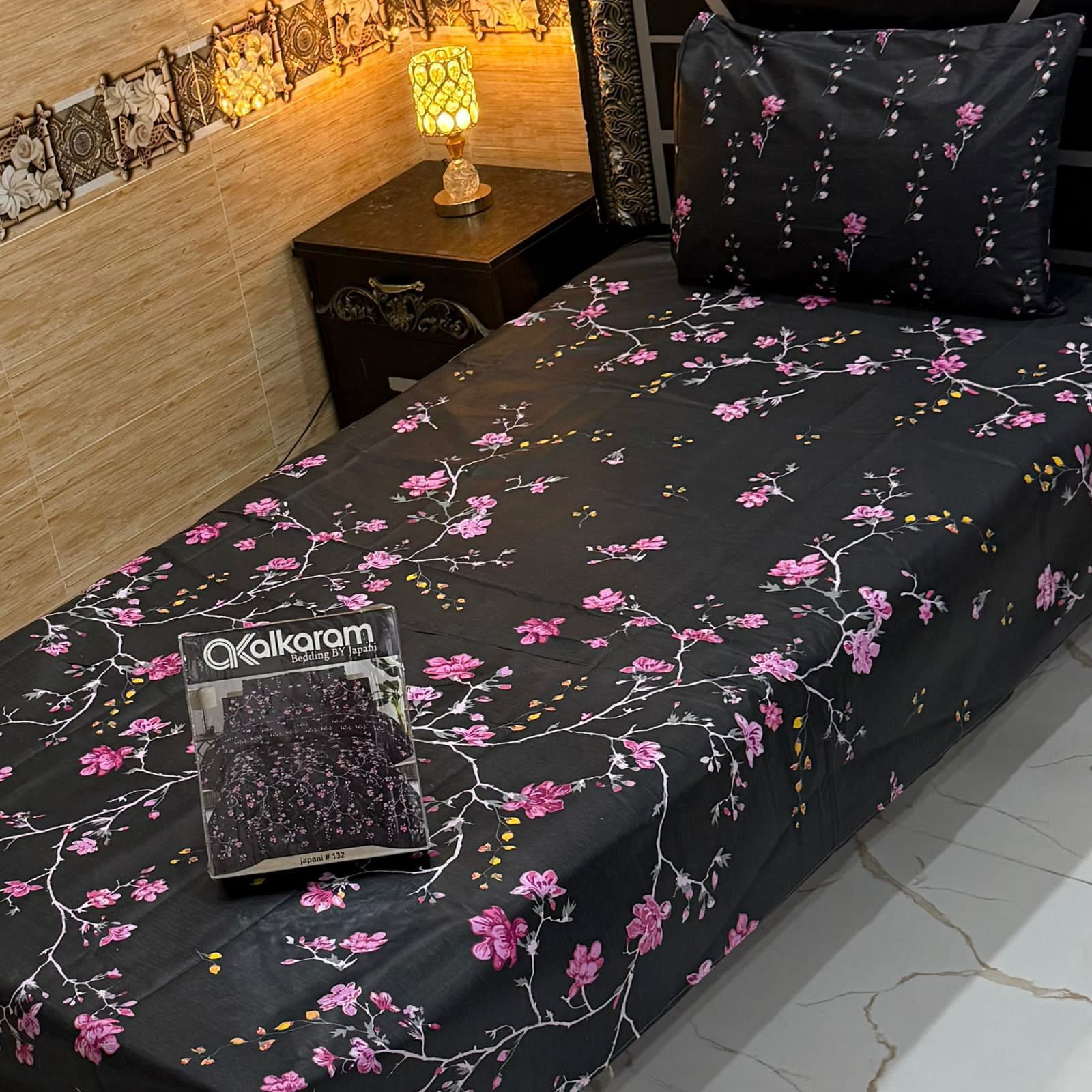 Alkaram single pair pure cotton bed sheet [S-7506]