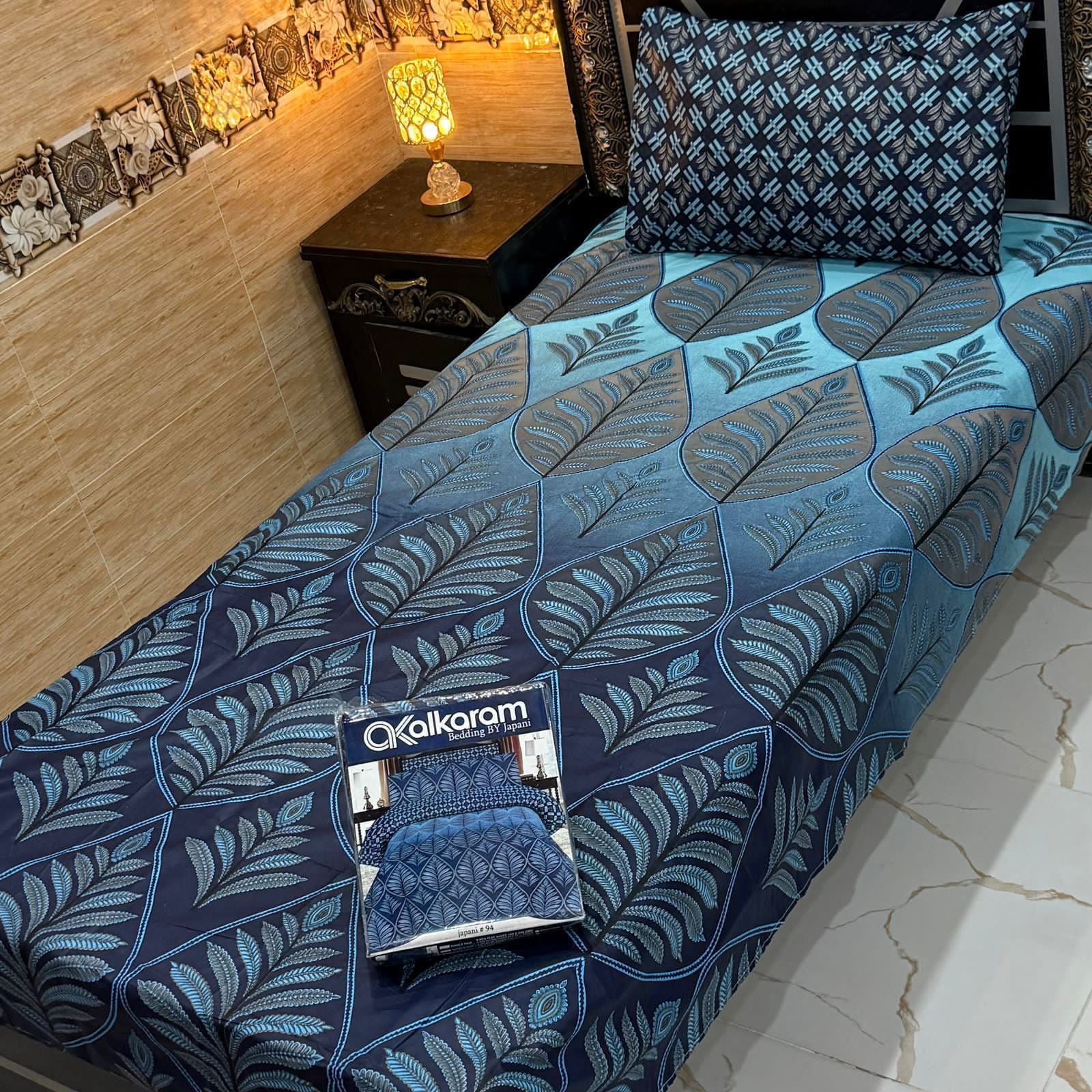 Alkaram single pair pure cotton bed sheet [S-7540]