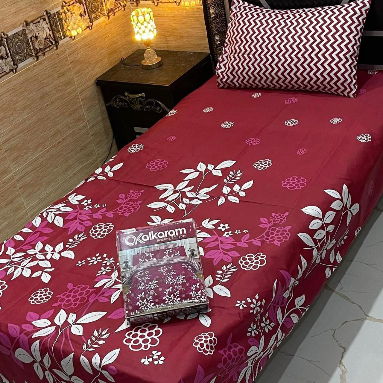 Alkaram single pair pure cotton bed sheet [S-7519]